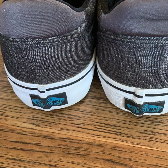 Vans Old School Shoes - Picture 3 of 6